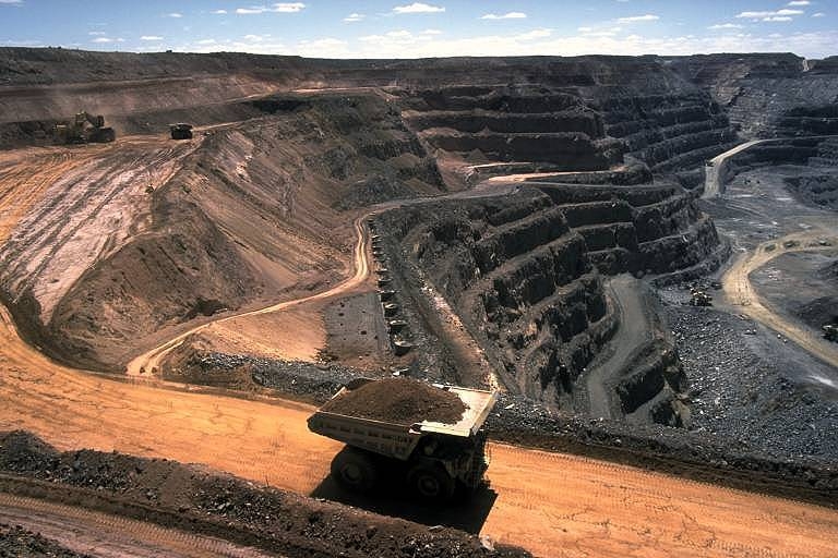 Производство алюминия в мире увеличилось на 7,2%
